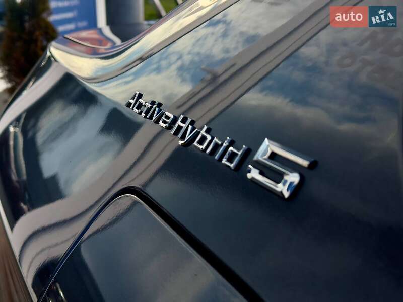 Седан BMW 5 Series 2013 в Львове