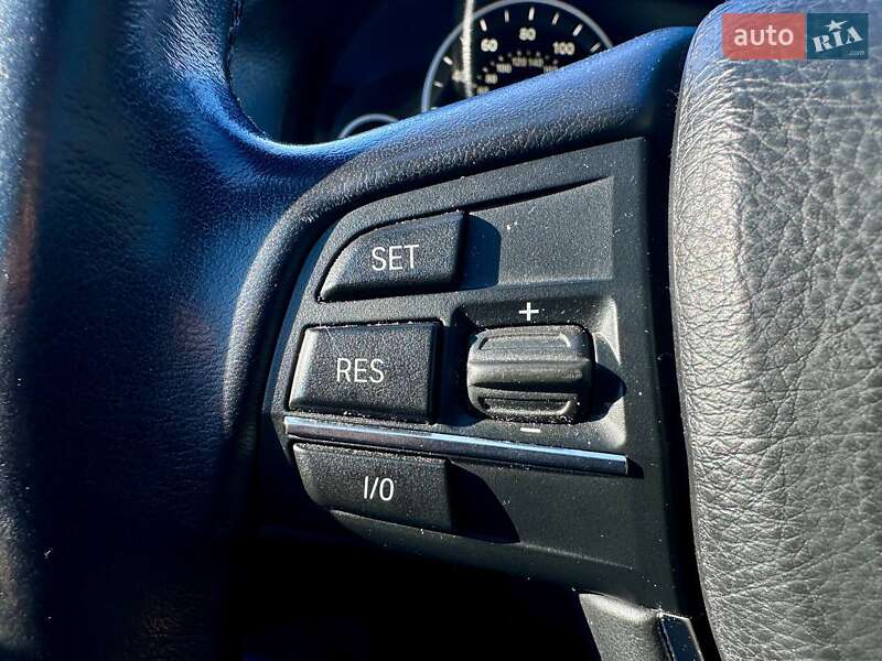 Седан BMW 5 Series 2013 в Львове