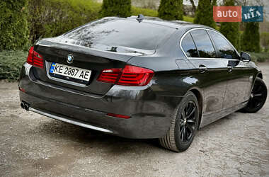 Седан BMW 5 Series 2012 в 