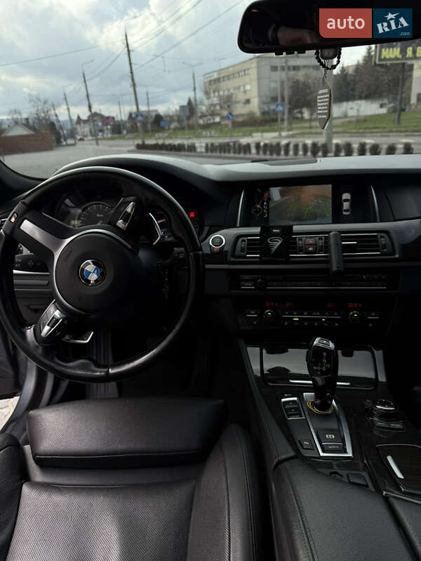 Седан BMW 5 Series 2011 в Чернівцях