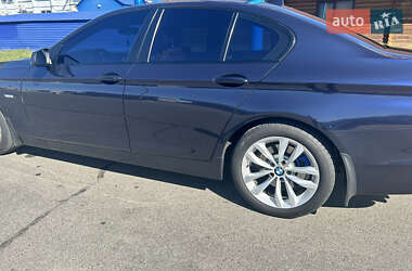Седан BMW 5 Series 2013 в 