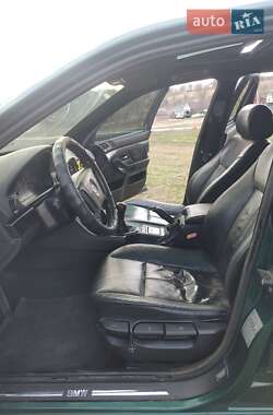 Седан BMW 5 Series 1998 в 