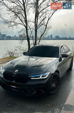 Седан BMW 5 Series 2017 в 