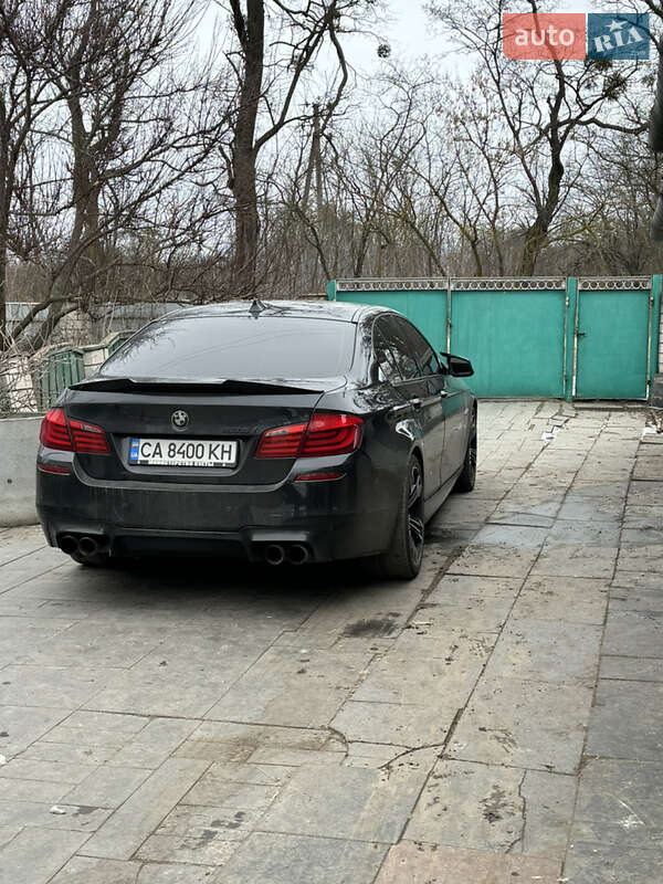 Седан BMW 5 Series 2010 в Киеве