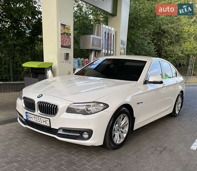 BMW 5 Series 2016