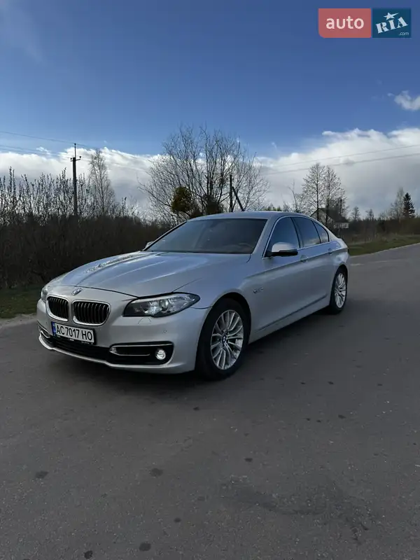 Седан BMW 5 Series 2014 в 