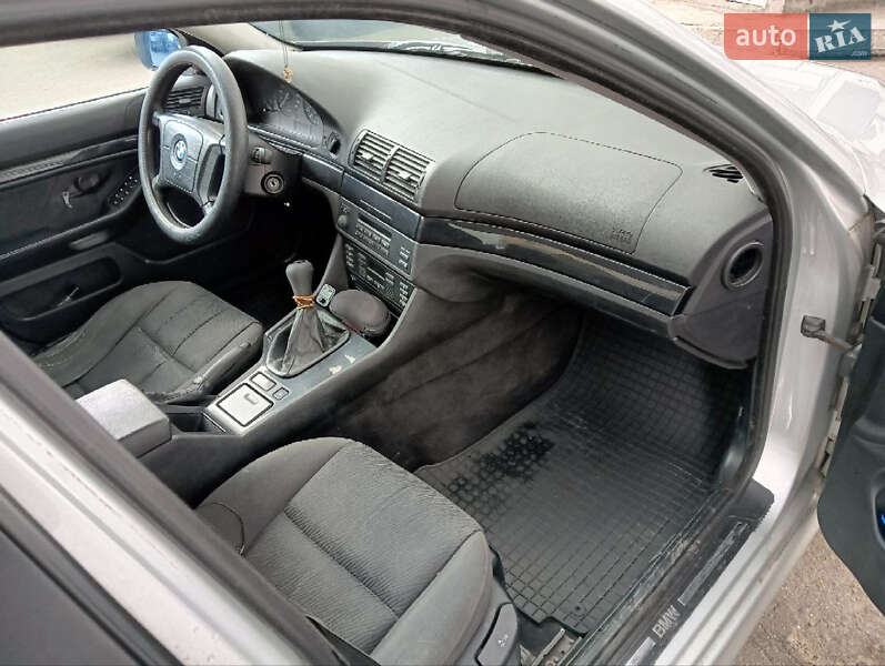 Седан BMW 5 Series 1999 в Хмельницькому