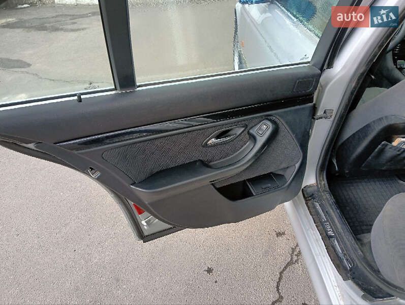 Седан BMW 5 Series 1999 в Хмельницькому
