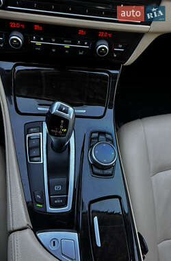 Седан BMW 5 Series 2014 в 