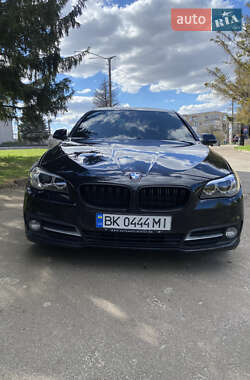 Седан BMW 5 Series 2014 в 