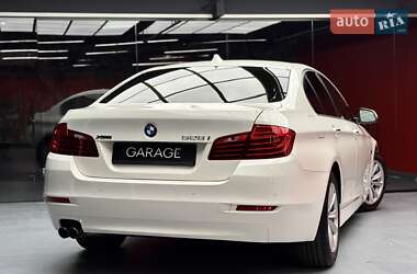 Седан BMW 5 Series 2016 в 