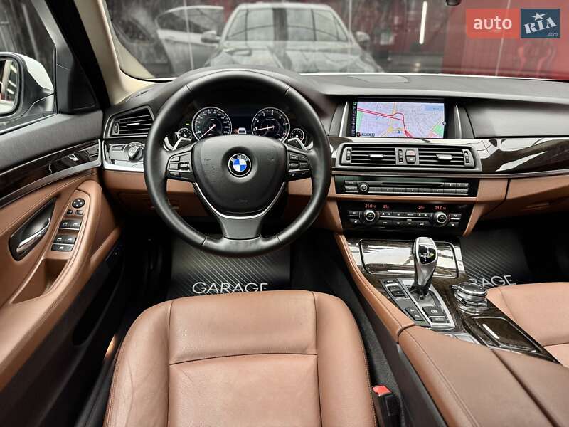 Седан BMW 5 Series 2016 в Києві