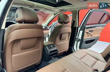 Седан BMW 5 Series 2016 в 