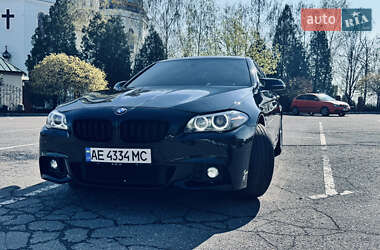 Седан BMW 5 Series 2014 в 