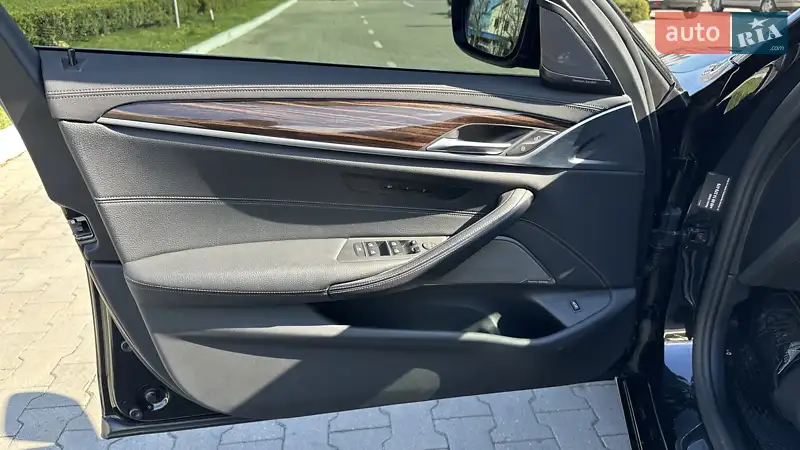 BMW 5 Series 2020 VIN WBAJD11030CE18404 фото оголошення 22 з 63