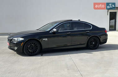 Седан BMW 5 Series 2011 в 