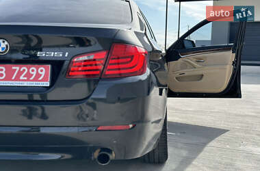 Седан BMW 5 Series 2011 в 