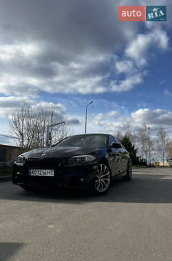 Седан BMW 5 Series 2012 в Волочиске