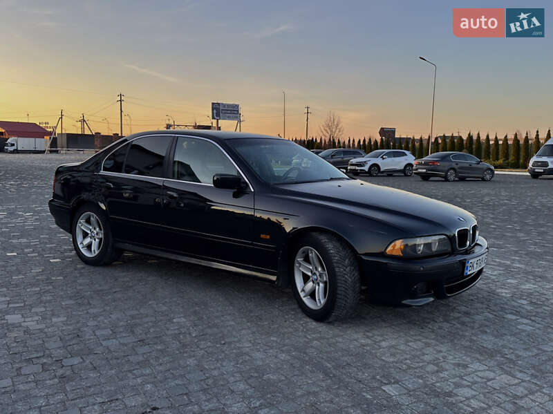 Седан BMW 5 Series 2001 в Ровно