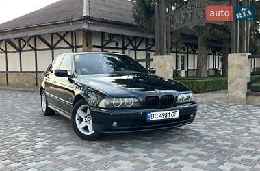 Седан BMW 5 Series 2001 в 