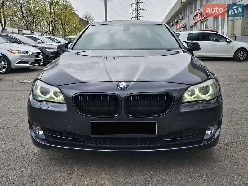Седан BMW 5 Series 2012 в Одессе