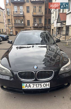 Седан BMW 5 Series 2005 в 