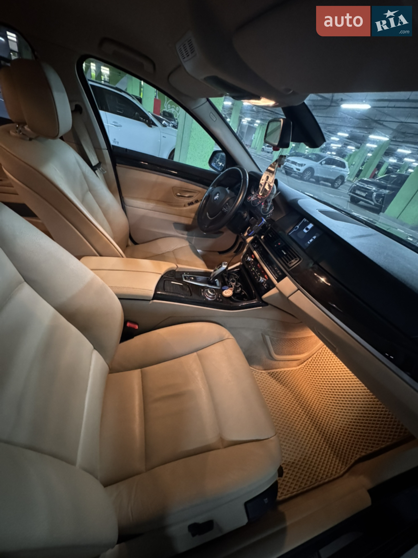 2011 BMW 5er - мініатюра 25