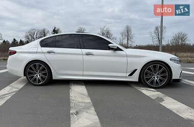 Седан BMW 5 Series 2017 в 