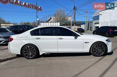 Седан BMW 5 Series 2012 в 