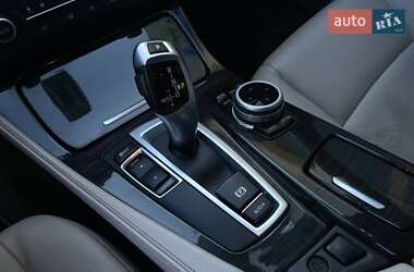 Седан BMW 5 Series 2012 в 