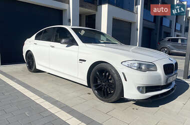 Седан BMW 5 Series 2012 в Ковелі