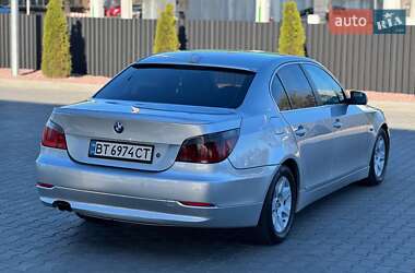 Седан BMW 5 Series 2005 в 