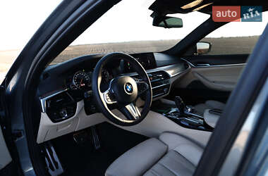 Седан BMW 5 Series 2017 в 