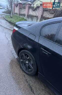Седан BMW 5 Series 2005 в 