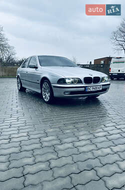 Седан BMW 5 Series 2000 в 