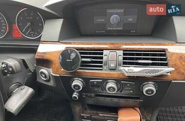 Седан BMW 5 Series 2007 в 