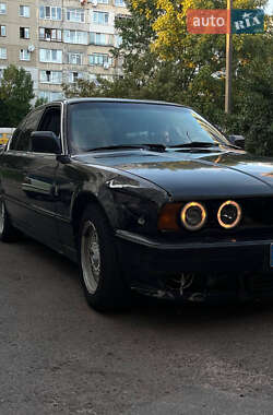 Седан BMW 5 Series 1989 в 