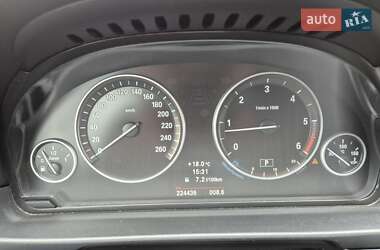 Седан BMW 5 Series 2013 в 