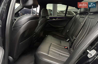 Седан BMW 5 Series 2017 в 