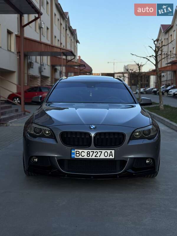 Универсал BMW 5 Series 2012 в 
