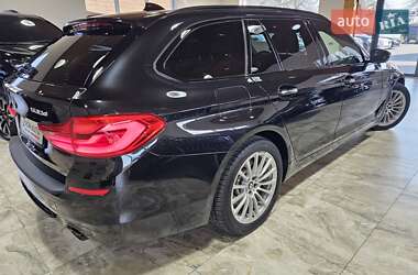Универсал BMW 5 Series 2017 в 