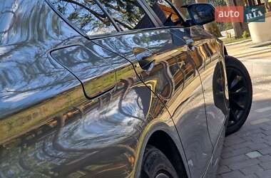 Седан BMW 5 Series 2014 в 