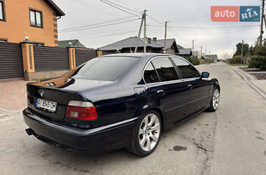 Седан BMW 5 Series 2001 в 