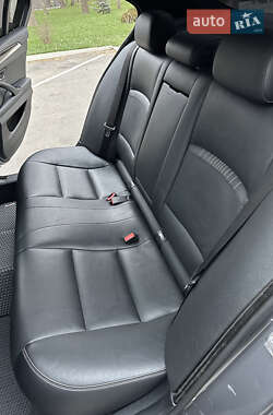 Седан BMW 5 Series 2014 в 