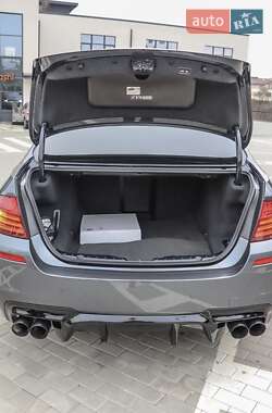Седан BMW 5 Series 2015 в 