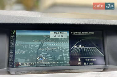 Седан BMW 5 Series 2012 в 