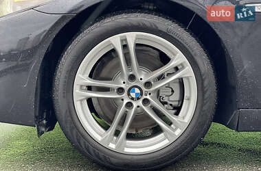 Седан BMW 5 Series 2015 в 