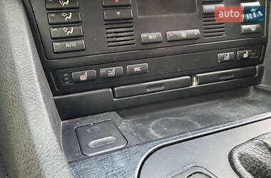 Седан BMW 5 Series 1999 в 