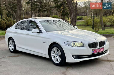 Седан BMW 5 Series 2012 в 