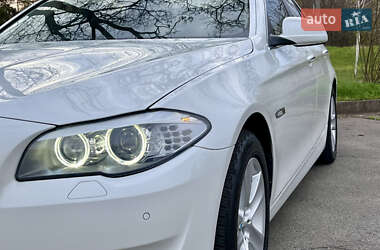 Седан BMW 5 Series 2012 в 